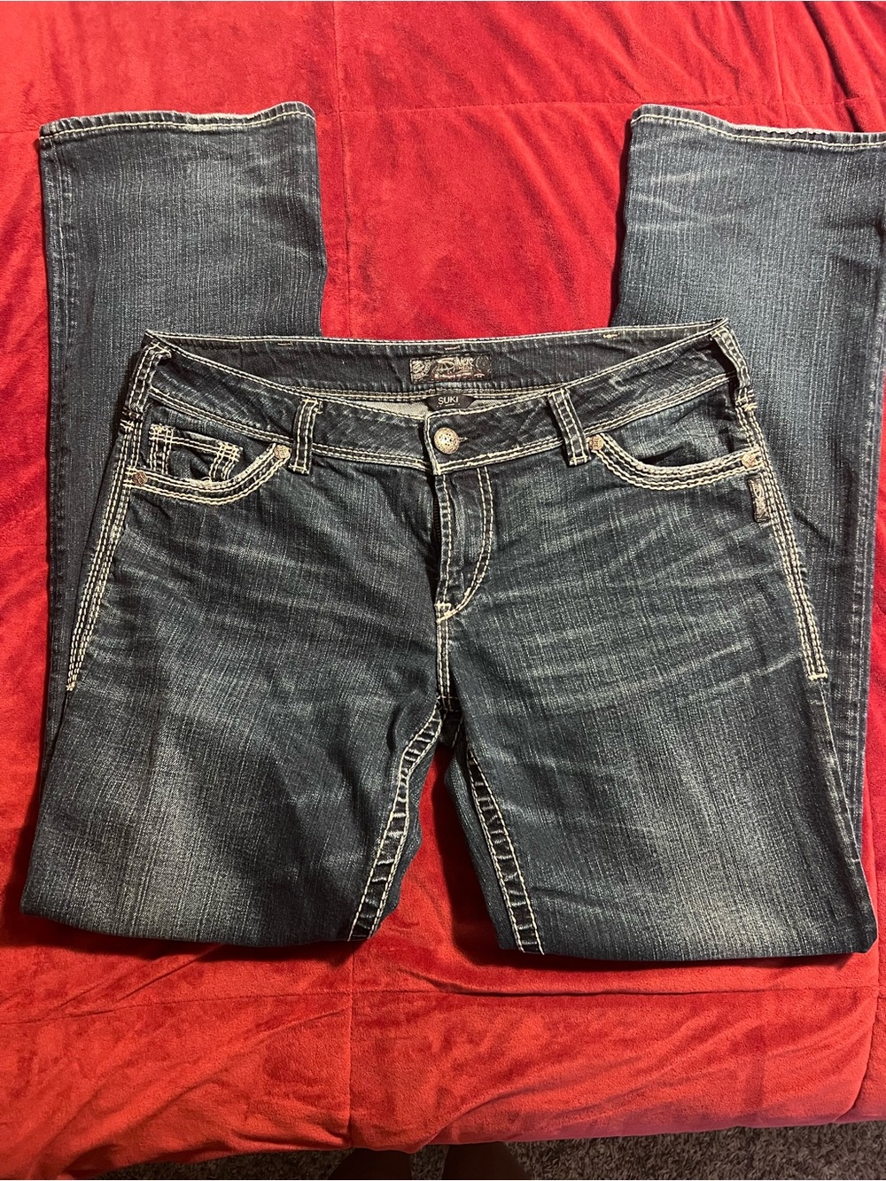 Silver Jeans Women's Dark Blue Bootcut Jeans with Contrast Stitching